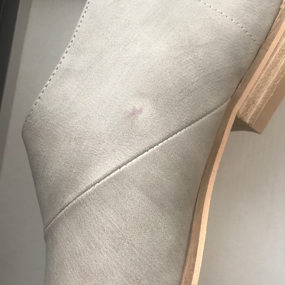 One pair left- size 6 NOT RESTOCKING OTHER SIZES - Picture 8 of 8